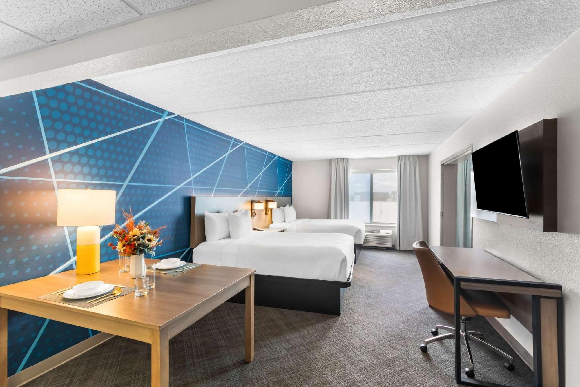 Comfort Suites Austin Airport Exteriör bild