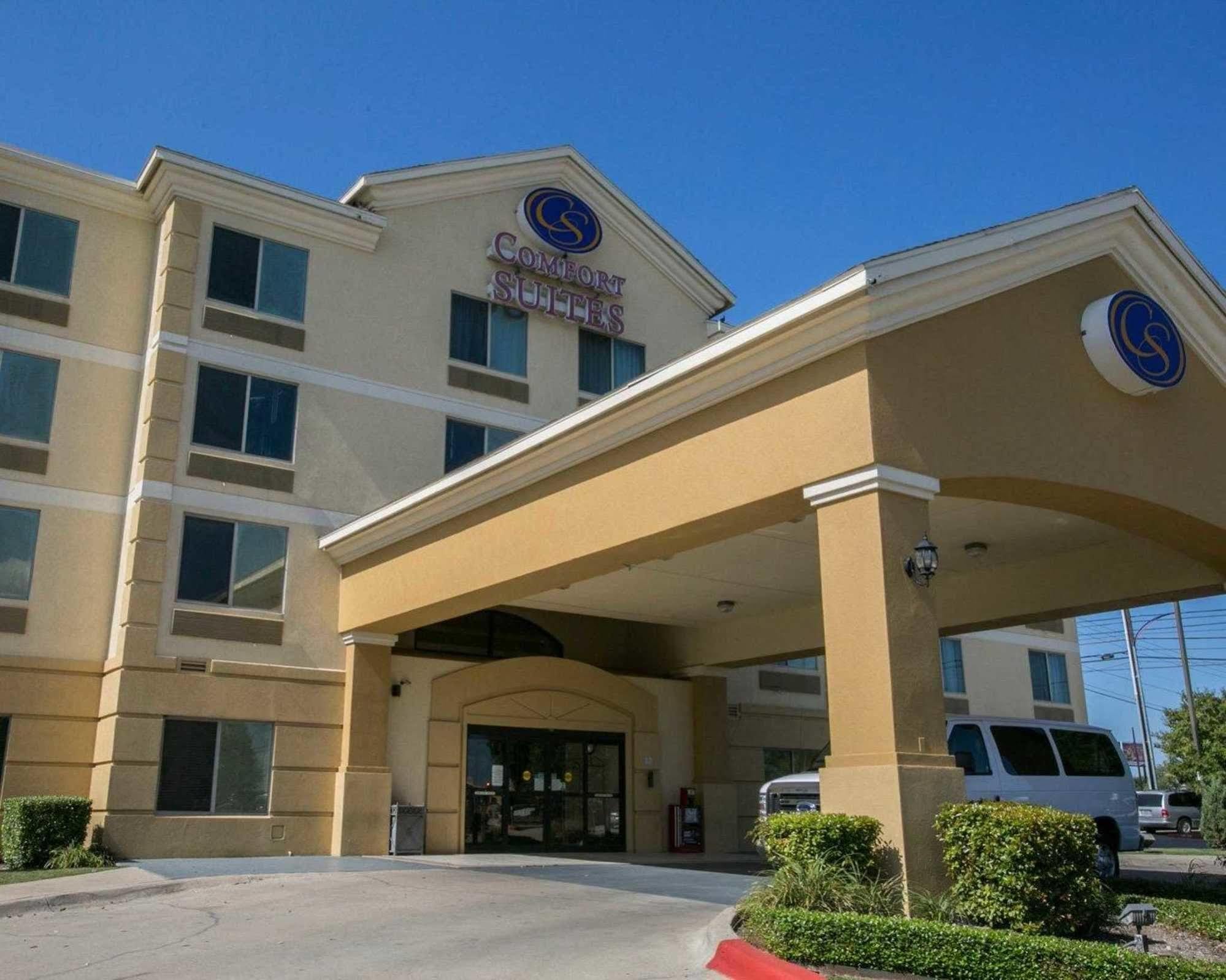 Comfort Suites Austin Airport Exteriör bild