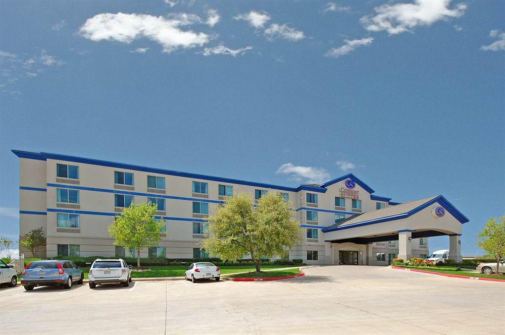 Comfort Suites Austin Airport Exteriör bild